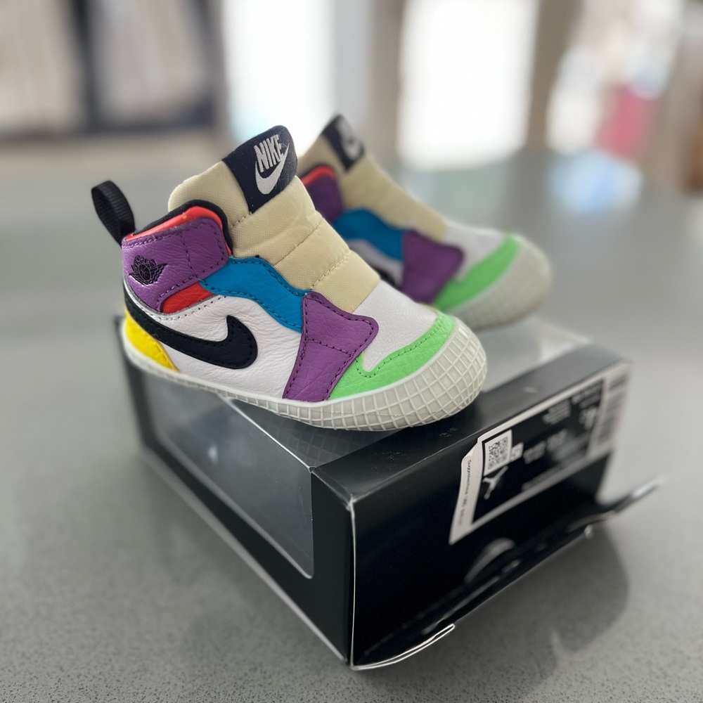 Jordan 1 multicolor crib bootie